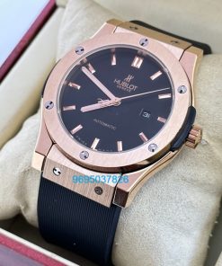 Hublot Vendom Classic Rose Gold Black Rubber Strap Swiss Automatic Watch
