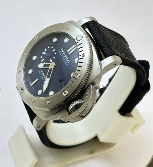 Panerai Submersible QuarantaQuattro Swiss ETA 2250 Valjoux Movement Automatic Watch - Image 3