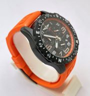 Breitling Endurance Pro Chronometer Orange Rubber Strap Watch - Image 4