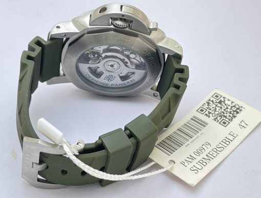 Panerai Submersible Green Rubber Strap Swiss Automatic Watch - Image 6