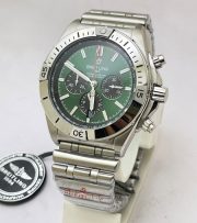 Breitling Chronomat B01 42 Green Steel Watch - Image 2