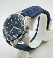 Oris Aquis Chronograph Blue Rubber Strap Watch - Image 3