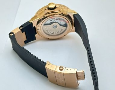 Ulysse Nardin Maxi Marine Rose Gold White Rubber Strap Swiss Automatic Watch - Image 6