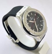Hublot Vendom Classic Black Rubber Strap Swiss Automatic Watch - Image 4
