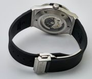 Hublot Vendom Classic White Rubber Strap Swiss Automatic Watch - Image 6