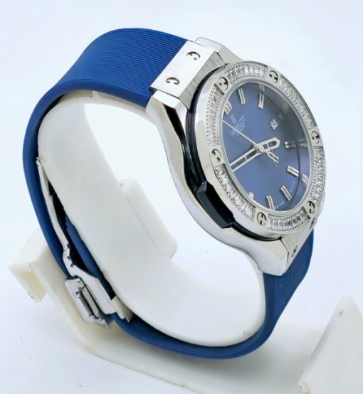 Hublot Classic Fusion Steel Diamond Blue Rubber Strap Ladies Watch - Image 4